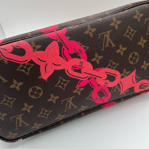 Louis Vuitton Limited Edition Neverfull MM ❤️ - Picture 12 of 16